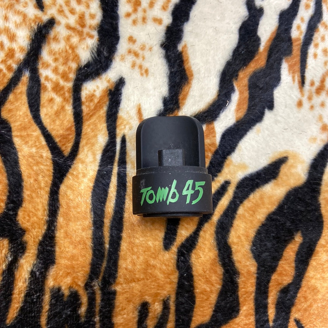 Used Tomb 45 Wireless Charging Adapter (Babyliss FX Trimmers)