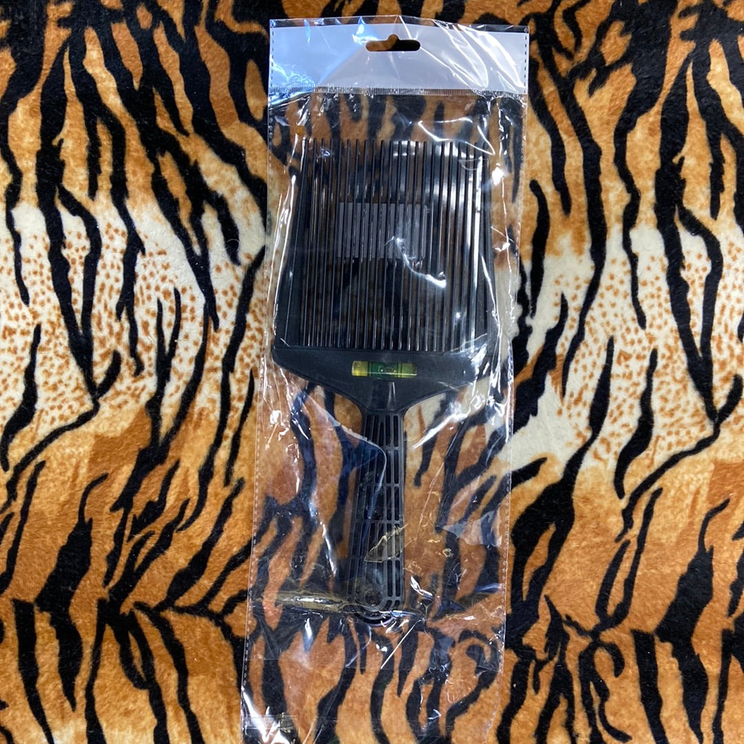 Large Flat Top Comb w/Level