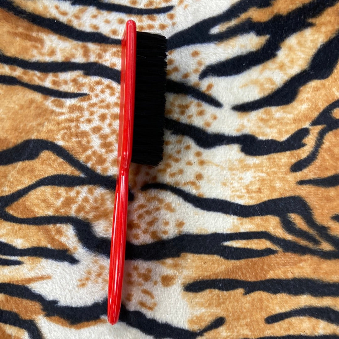 Clipper Brush (Red)